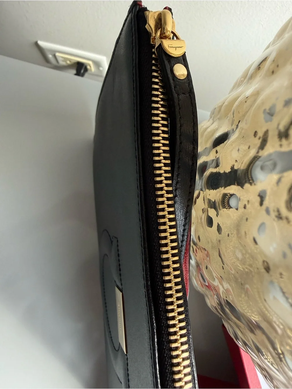 Salvatore Ferragamo excellent pre